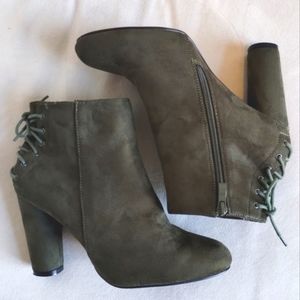 Boots Olive Green Lace Back 9 Booties Heeled